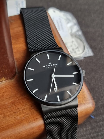 Skagen Klassik Black Mesh Bracelet Black Dial Quartz Watch for Gents - SKW6053